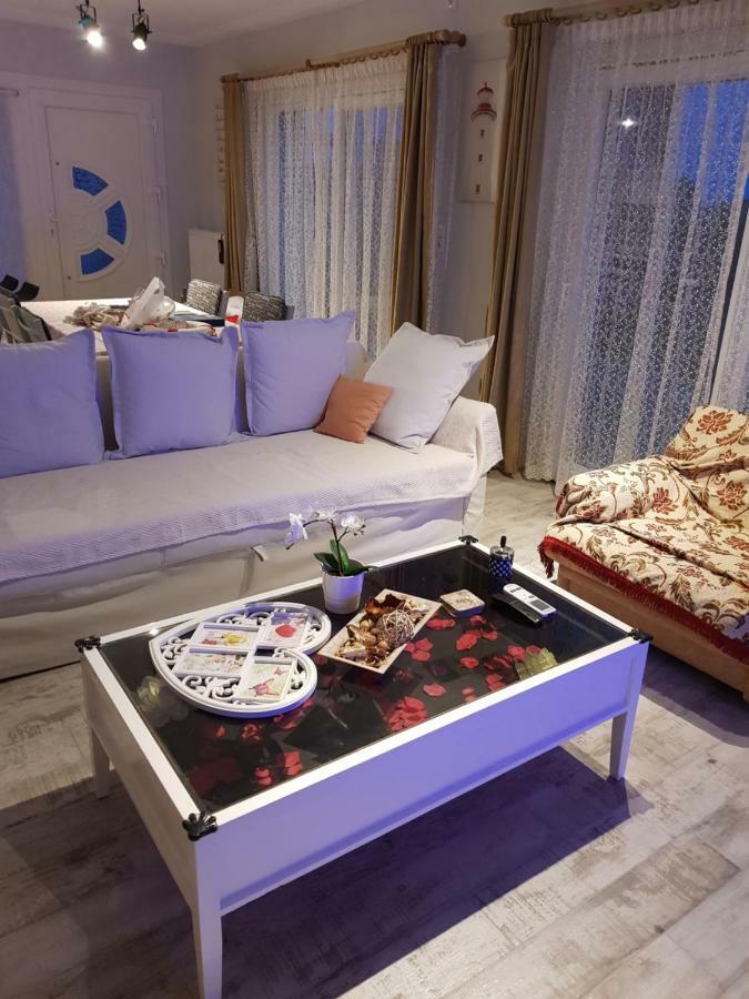 Nautilus Guest House Nea Iraklitsa Exterior photo