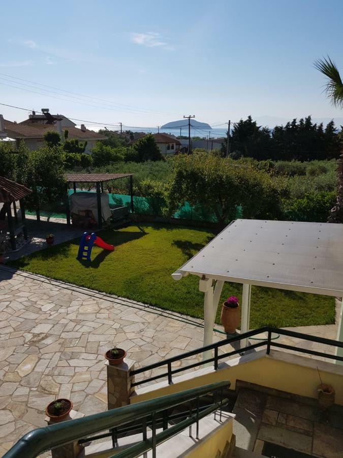 Nautilus Guest House Nea Iraklitsa Exterior photo