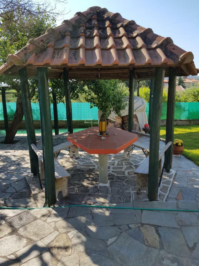 Nautilus Guest House Nea Iraklitsa Exterior photo